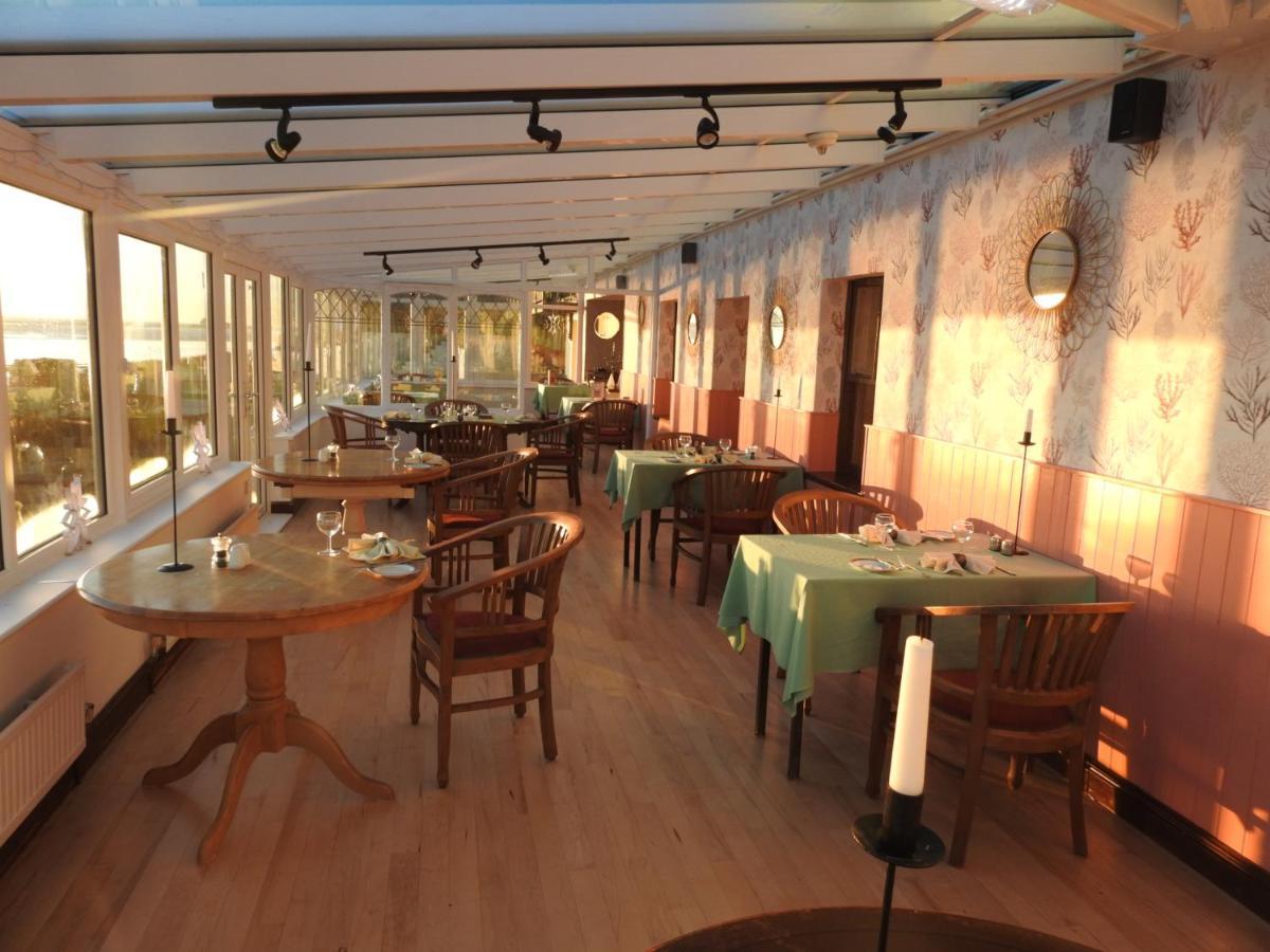 The Bay Horse Hotel And Restaurant Ulverston Esterno foto